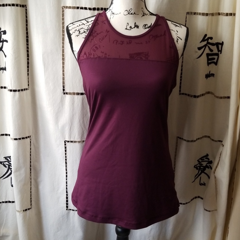 Workout shirt size M